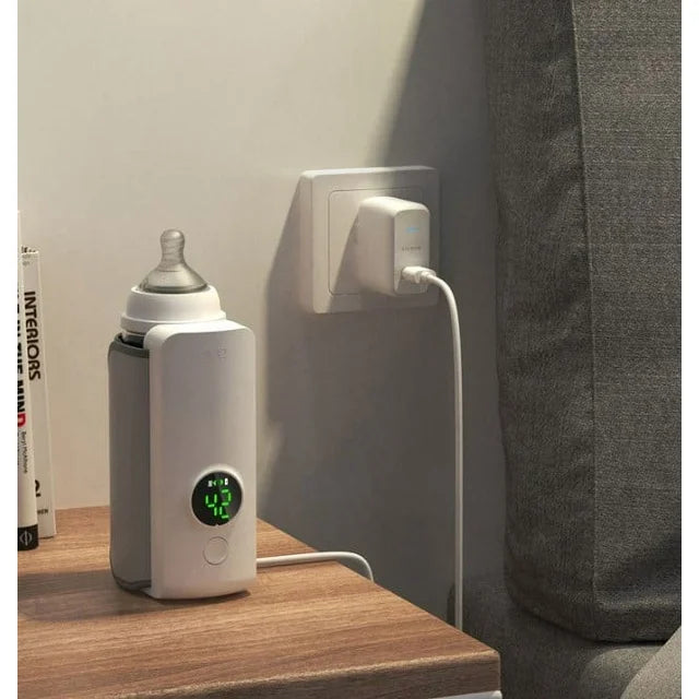 Portable USB Rechargeable Baby Bottle Warmer | Moclever Battery-Powered Milk Heater with Digital Display & 6 Heating Levels – Perfect for Travel